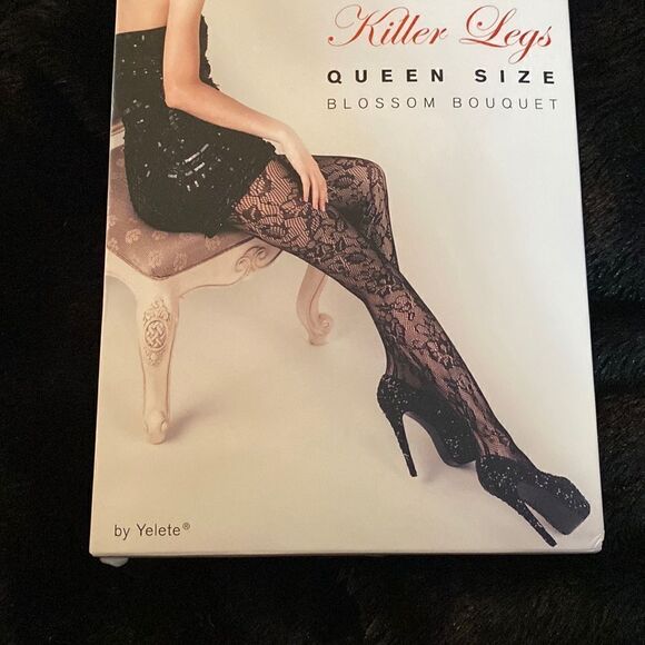 BLOSSOM BOUQUET Printed Fishnet Tights - Picture 2 of 3